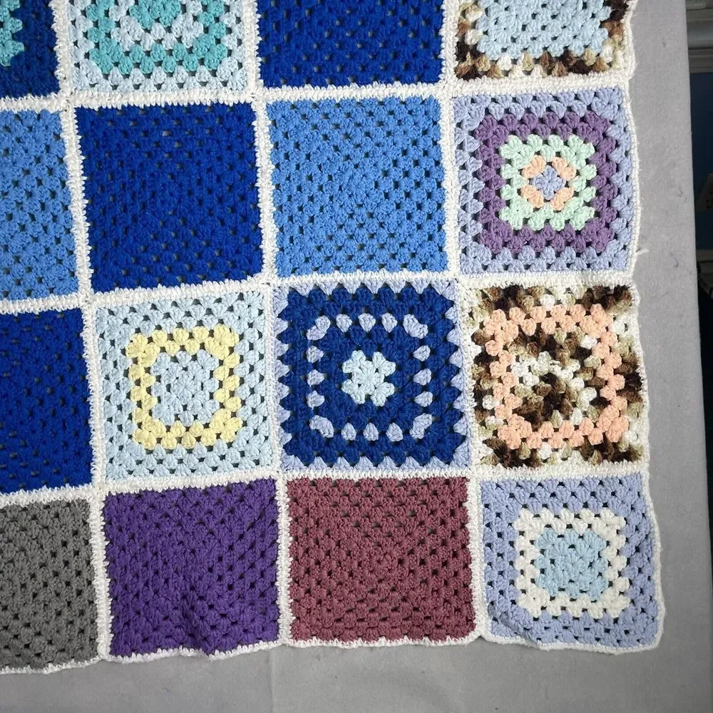 Grandma Squares‎ Afghan Lap Blanket App 48X48 Vintage Handmade Crochet knit
